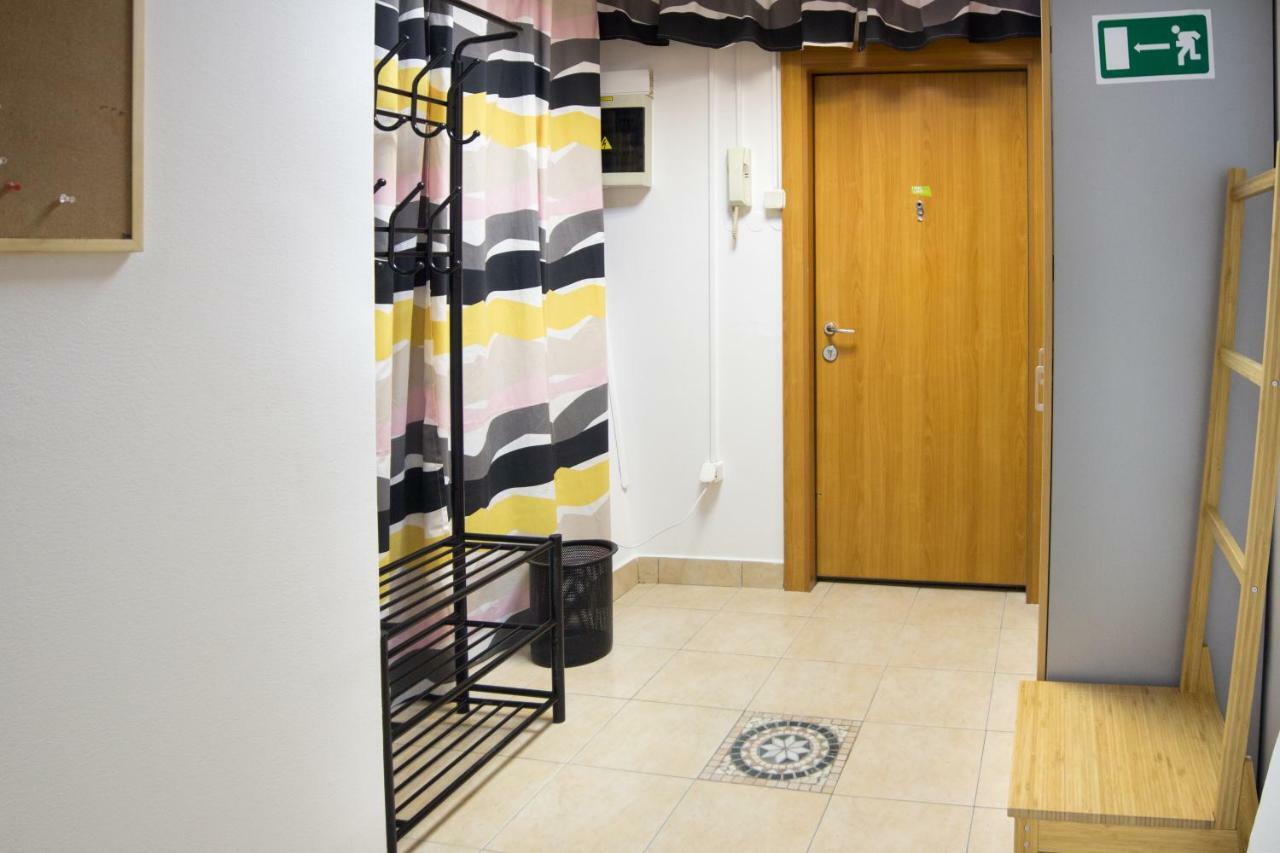 Apartment The Maze